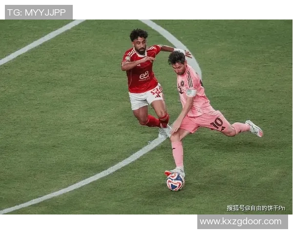 足球史上十大神仙球星盘点 引领足坛的传奇巨星们